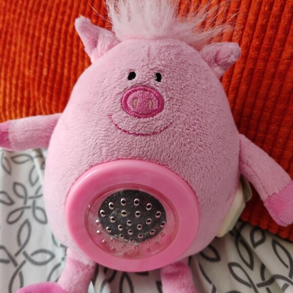Pink iPals Pig Speaker System by Commonwealth - iPhone, Android, CD, MP3 - Picture 2 of 5